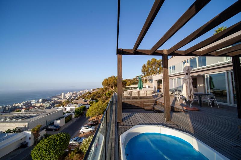 3 Bedroom Property for Sale in Bantry Bay Western Cape